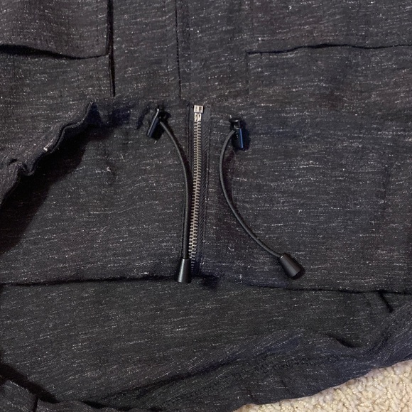 NWT Women’s Max Studio Charcoal Gray Zip-Up Cropped Linen Lightweight Jacket XS - Picture 8 of 10